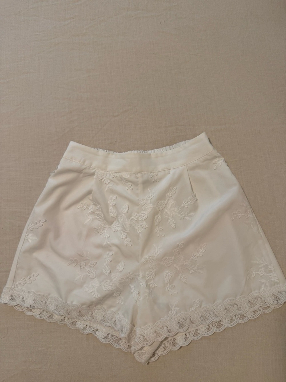 SHEIN Cream High-Waist Embroidered Lace-Trim Shorts